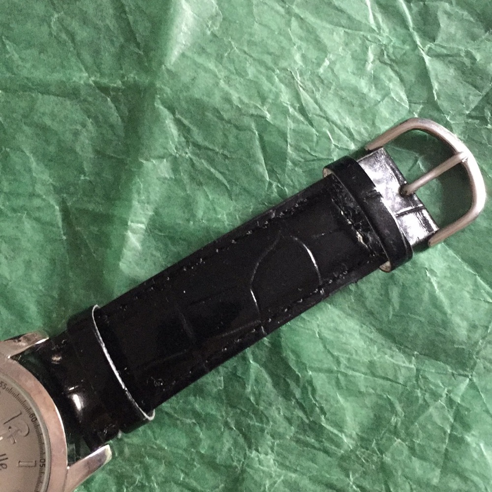Novelle black faux leather watch - Picture 7 of 8